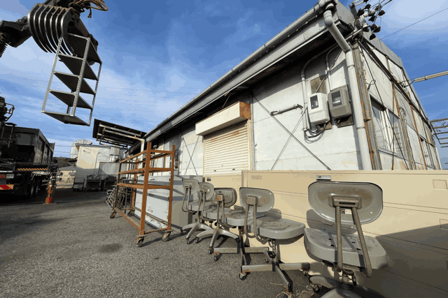 愛知県日進市金属スクラップ回収風景1